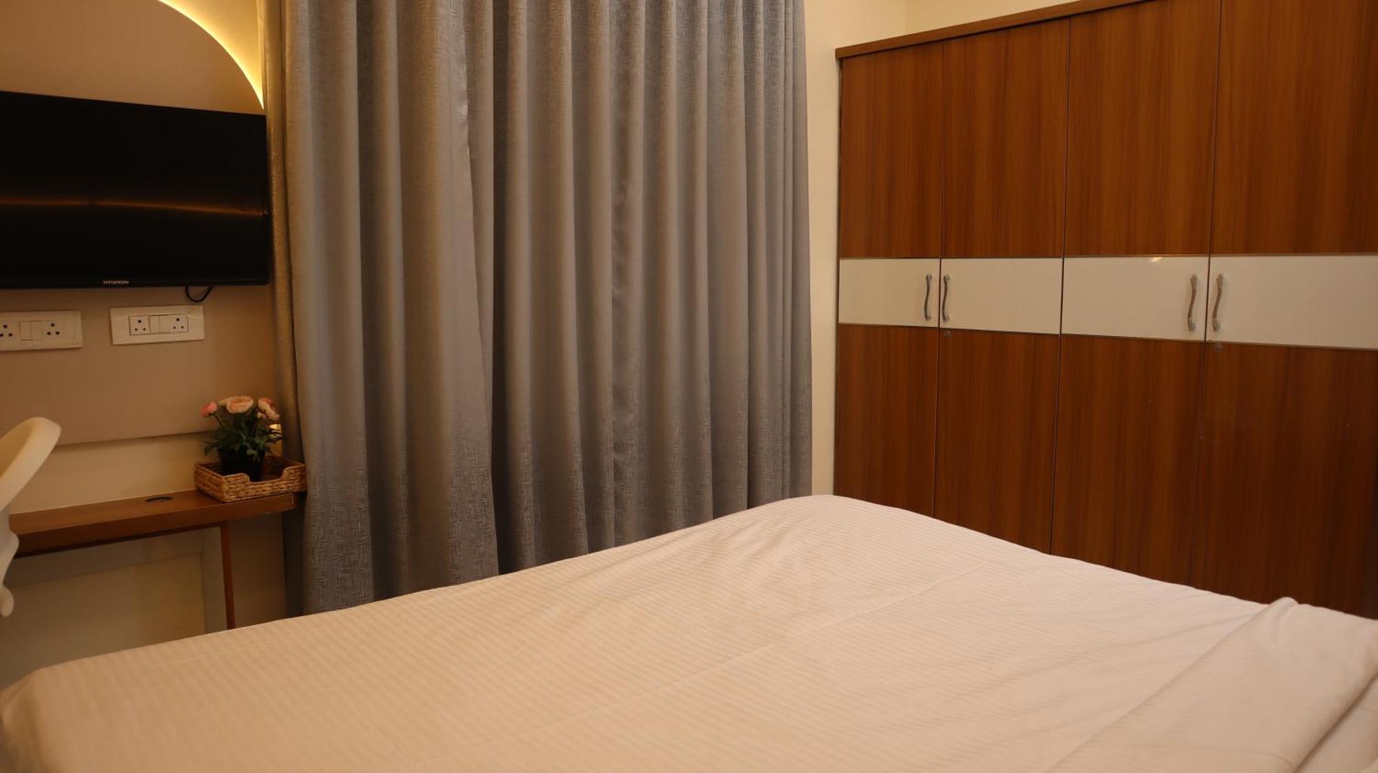 Dcasa Apartment Hotel ไฮเดอราบัด ภายนอก รูปภาพ