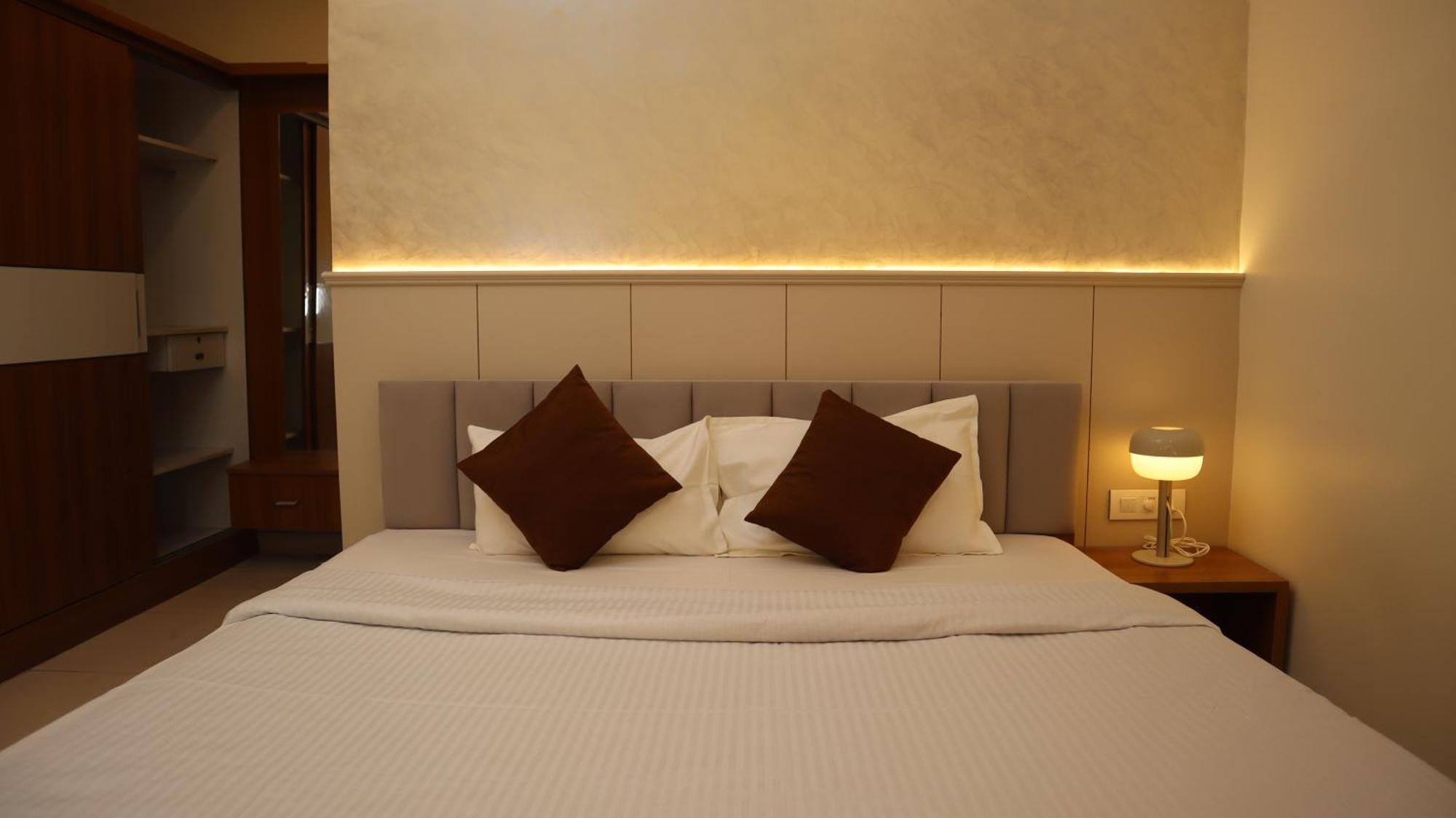 Dcasa Apartment Hotel ไฮเดอราบัด ภายนอก รูปภาพ